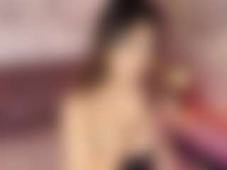 Emylie sexy body's Live Sex Cam Show