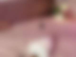 Emylie sexy body's Live Sex Cam Show