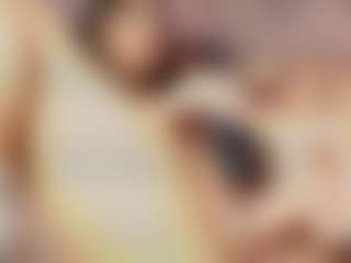Live cam show with Emylie sexy body - Spy Petite on CamwithHer