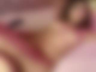 Emylie sexy body's Live Sex Cam Show