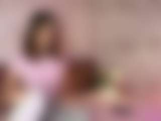 Emylie sexy body's Live Sex Cam Show