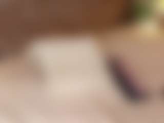 Live cam show with Emylie sexy body - Foot Fetish Blonde Hair on xplaylive.com