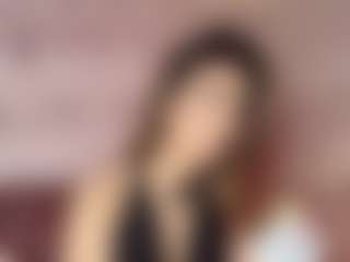 Emylie sexy body's Live Sex Cam Show