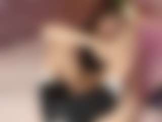 Emylie sexy body's Live Sex Cam Show