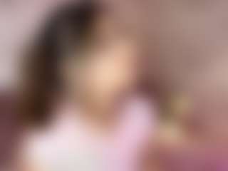Emylie sexy body's Live Sex Cam Show