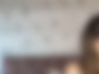 Emylie sexy body's Live Sex Cam Show