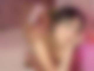 Emylie sexy body's Live Sex Cam Show