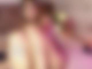 Emylie sexy body's Live Sex Cam Show