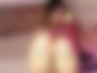 Emylie sexy body's Live Sex Cam Show