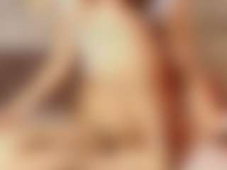 Emylie sexy body's Live Sex Cam Show