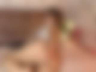 Emylie sexy body's Live Sex Cam Show