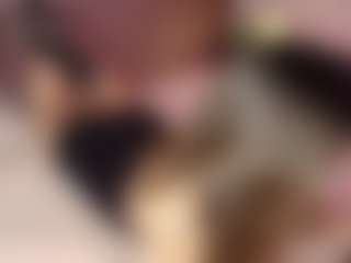 Emylie sexy body's Live Sex Cam Show