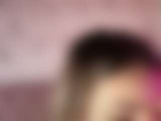 Emylie sexy body's Live Sex Cam Show