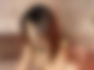 Emylie sexy body's Live Sex Cam Show