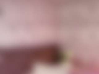 Emylie sexy body's Live Sex Cam Show