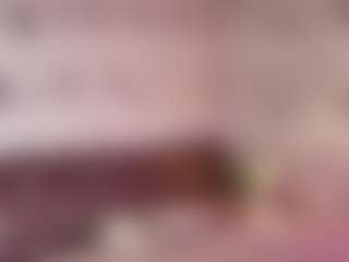 Live cam show with Emylie sexy body - Ass Bouncing on madthumbs