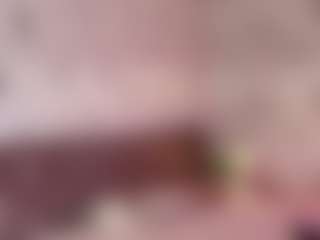 Live cam show with Emylie sexy body - Ass Bouncing on Hubzter Live