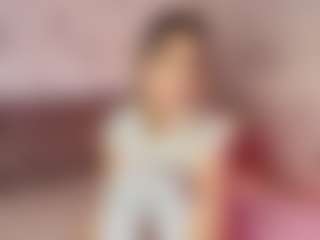 Emylie sexy body's Live Sex Cam Show