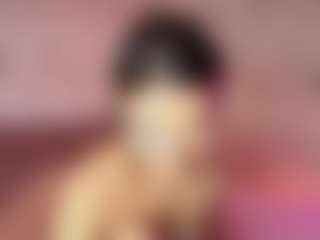 Emylie sexy body's Live Sex Cam Show