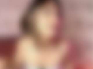 Emylie sexy body's Live Sex Cam Show