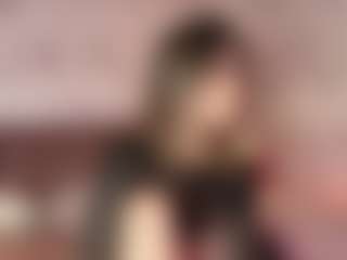 Live cam show with Emylie sexy body - Brown Eyes Blonde Hair on luckytryst.com