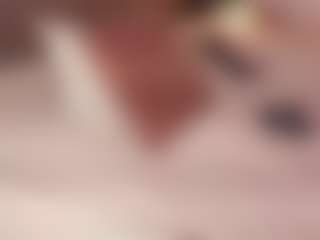 Emylie sexy body's Live Sex Cam Show