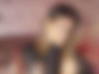 Emylie sexy body's Live Sex Cam Show