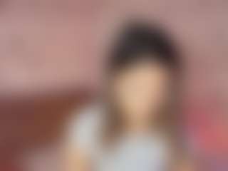Emylie sexy body's Live Sex Cam Show