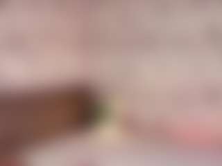 Live cam show with Emylie sexy body - Small Tits on madthumbs