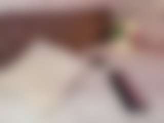 Emylie sexy body's Live Sex Cam Show