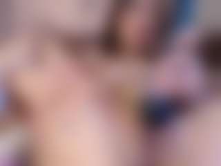 Emylie sexy body's Live Sex Cam Show