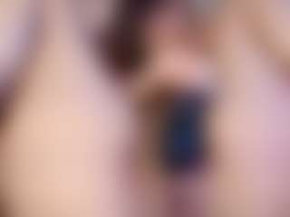 Emylie sexy body's Live Sex Cam Show