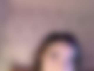 Emylie sexy body's Live Sex Cam Show