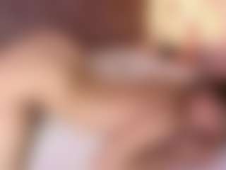 Emylie sexy body's Live Sex Cam Show