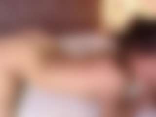 Emylie sexy body's Live Sex Cam Show