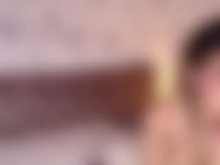 Live cam show with Emylie sexy body - Fingering on Camsoda