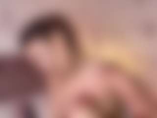 Live cam show with Emylie sexy body - Blonde Hair on Camsoda