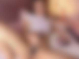 Emylie sexy body's Live Sex Cam Show