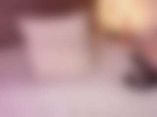 Emylie sexy body's Live Sex Cam Show