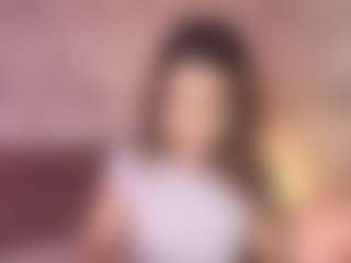Emylie sexy body's Live Sex Cam Show