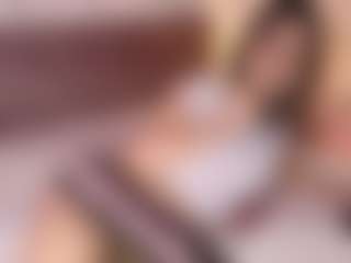 Emylie sexy body's Live Sex Cam Show