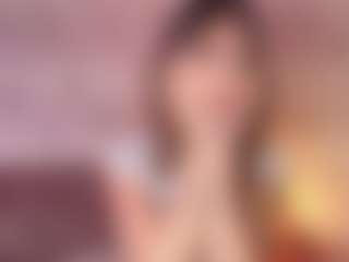Emylie sexy body's Live Sex Cam Show