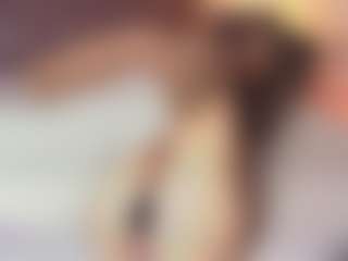 Emylie sexy body's Live Sex Cam Show