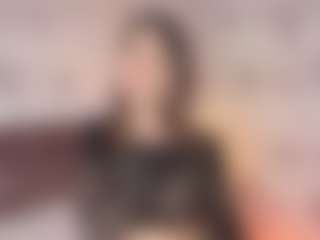 Live cam show with Emylie sexy body - Pornstar Skinny on Lustler