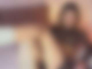 Emylie sexy body's Live Sex Cam Show