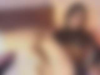 Emylie sexy body's Live Sex Cam Show