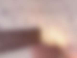 Live cam show with Emylie sexy body - Skinny on slutload