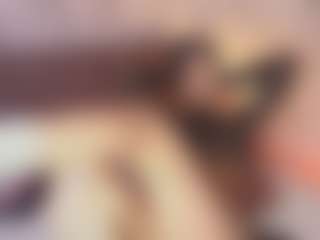 Emylie sexy body's Live Sex Cam Show