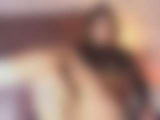 Emylie sexy body's Live Sex Cam Show