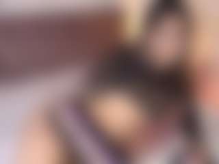 Emylie sexy body's Live Sex Cam Show